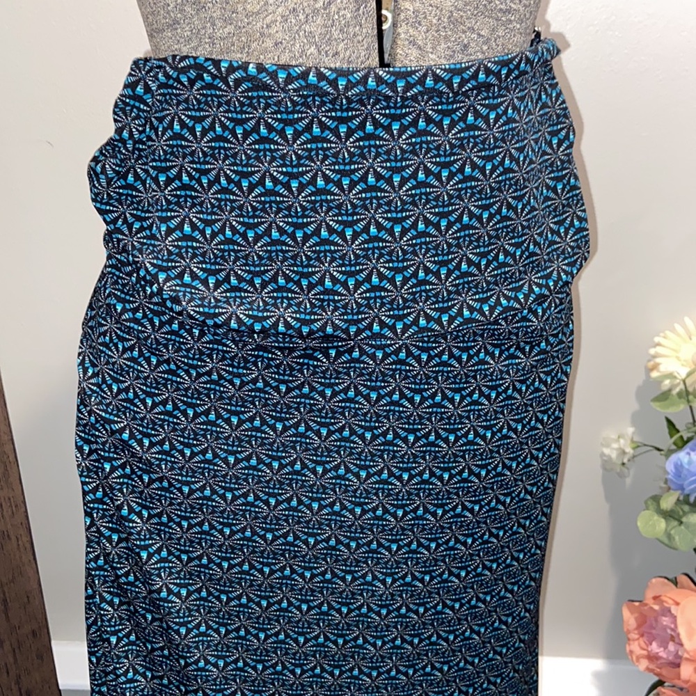 REDUCED ๐ค LulaRoe size S Maxi - Picture 4 of 9